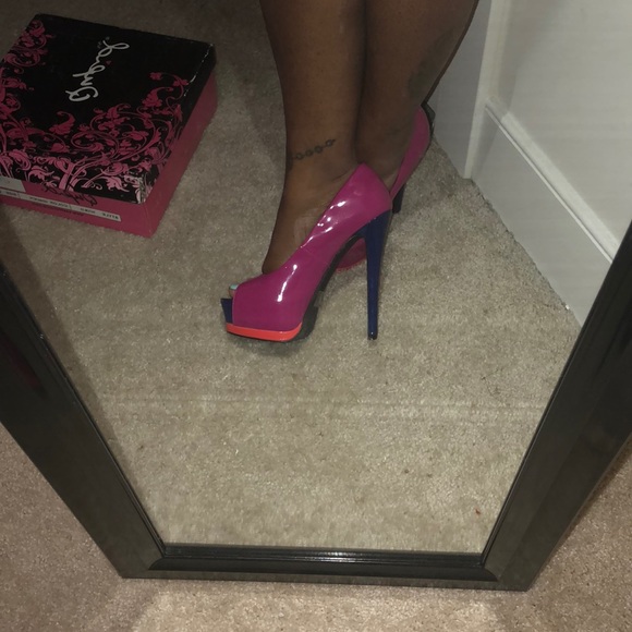 High heels - Picture 5 of 5